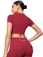 Load image into Gallery viewer, YEOREO Womens Short Sleeve Crop Tops Caliyta Seamless Workout Impact T Shirts Crew Neck Raglan Gym Yoga Tees Slim Fit Scarlett Red